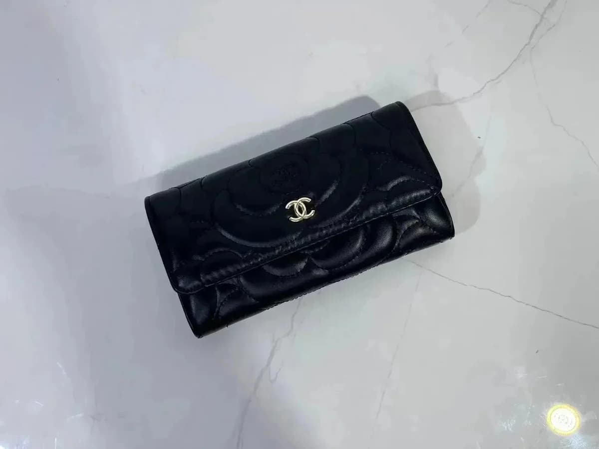 Chanel Classic Flap Black Lambskin Wallet