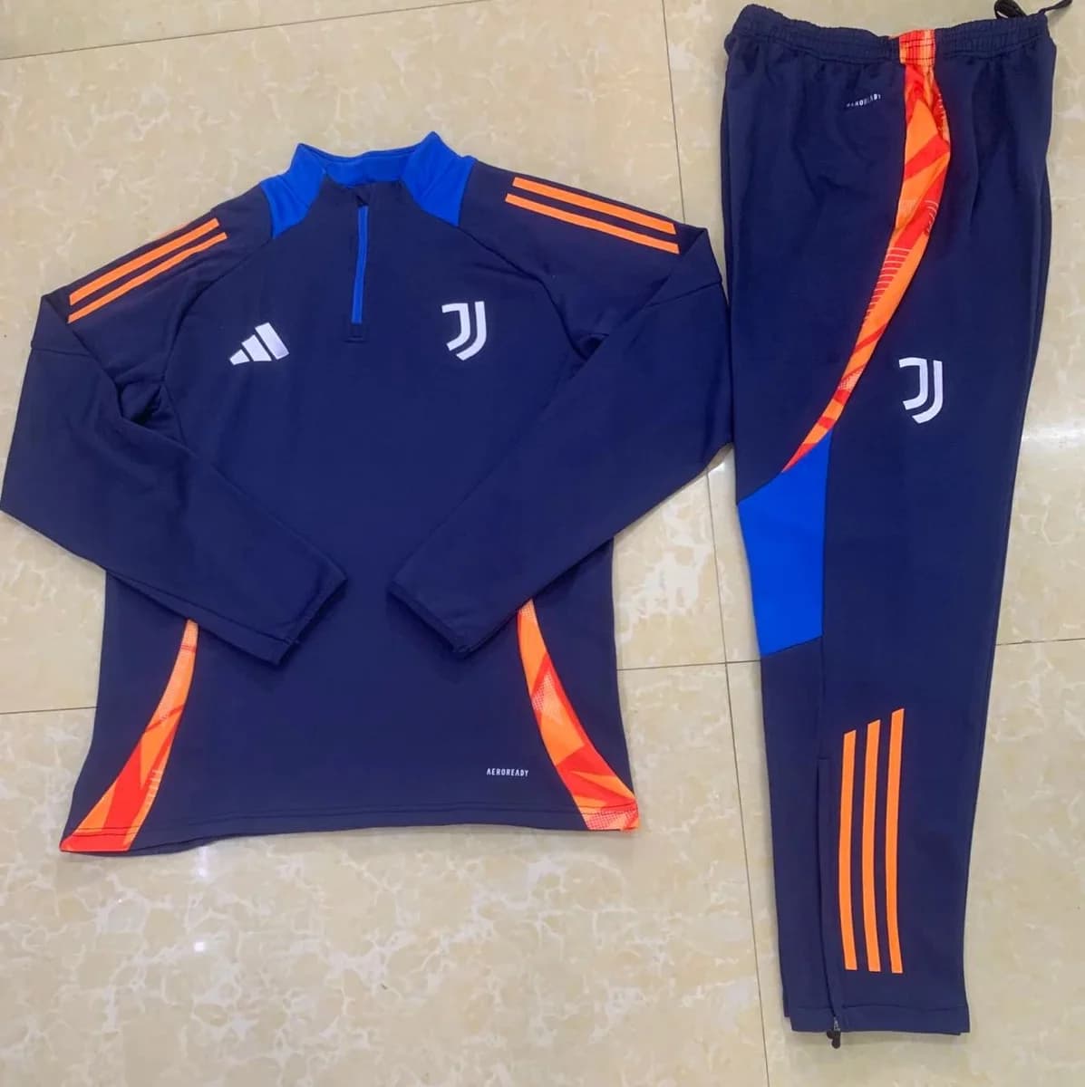 Adidas Juventus 2425尤文宝蓝色 Tracksuit