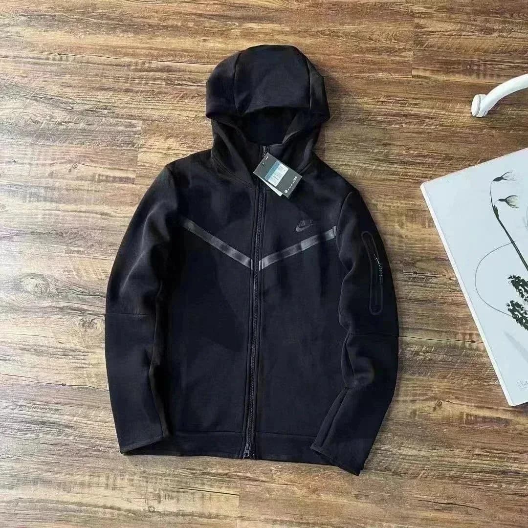 Nike Tech Fleece Black Hoodie Jacket