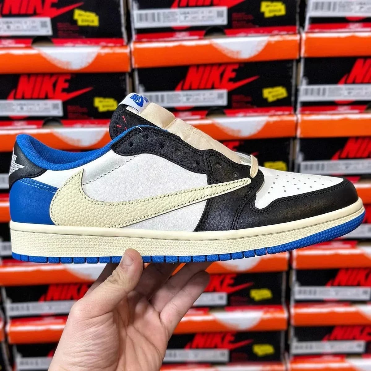 Nike Air Jordan 1 Low '07 Lightning Bolt DM7866-140 Sneakers