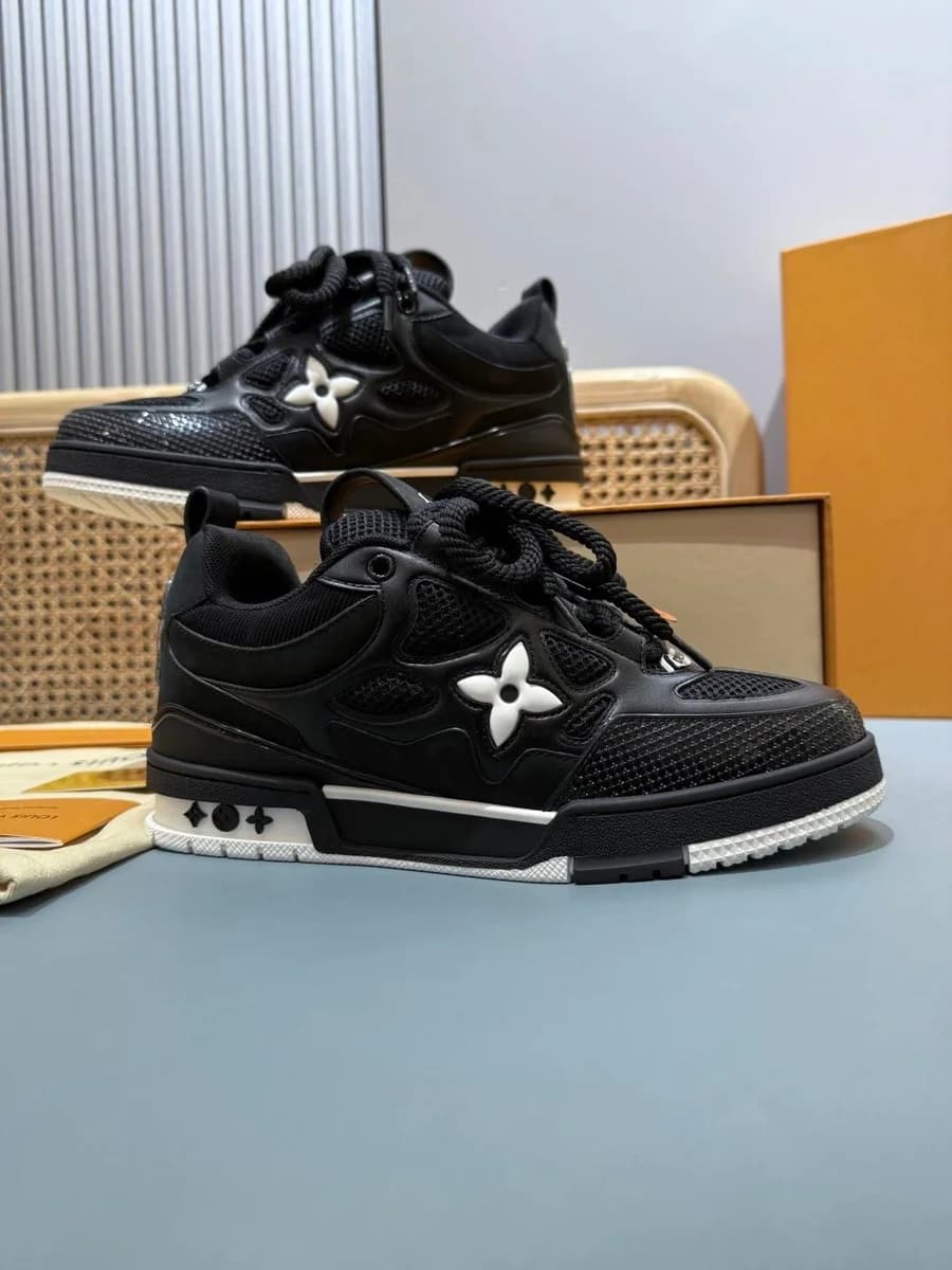 Black and White Low-Top Sneakers with Pale Side Graphics