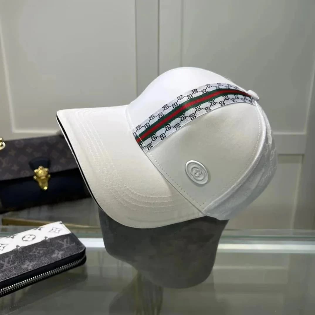 Gucci White GG Logo Baseball Cap