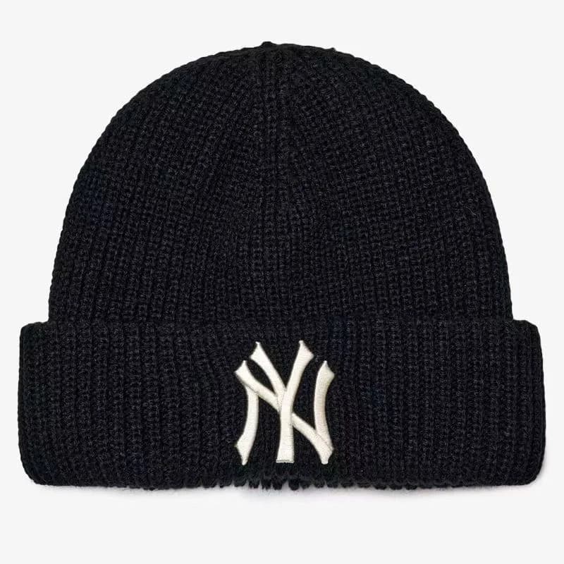 New Era 59FIFTY NY Yankees Beanie Black