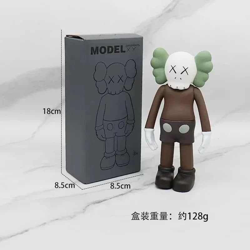 Model Ornament Figure Brown & Green