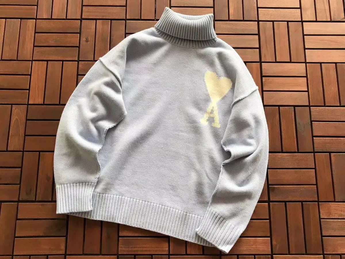 Ami Paris Ami de Coeur Light Grey Sweater