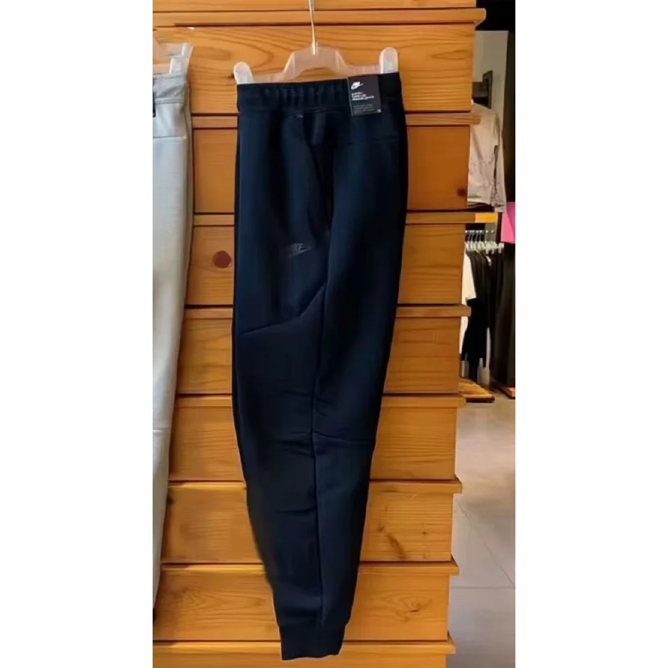 Nike Tech Fleece Black Pants