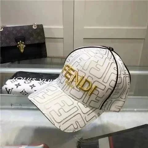 Fendi recognizable Logo Cap White