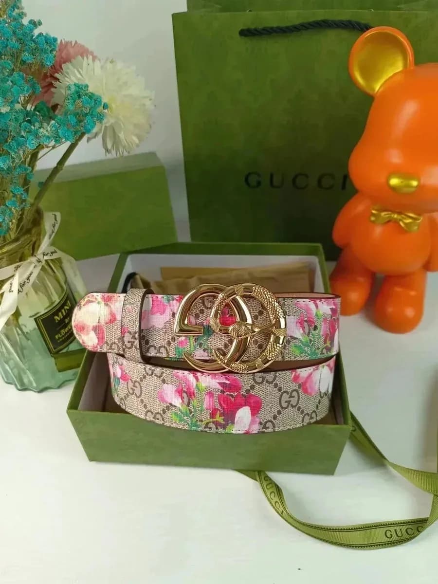 Gucci GG Monogram Floral Belt