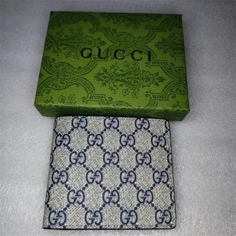 Gucci GG Supreme Navy & White Wallet